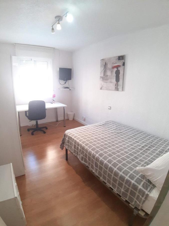 Апартаменти Apartamento Obispo Frutos Мурсія Екстер'єр фото
